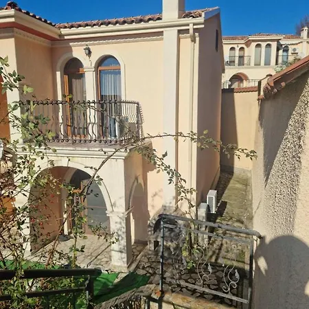 курортен коплекс елените,община несебър,област бургас Appartement *